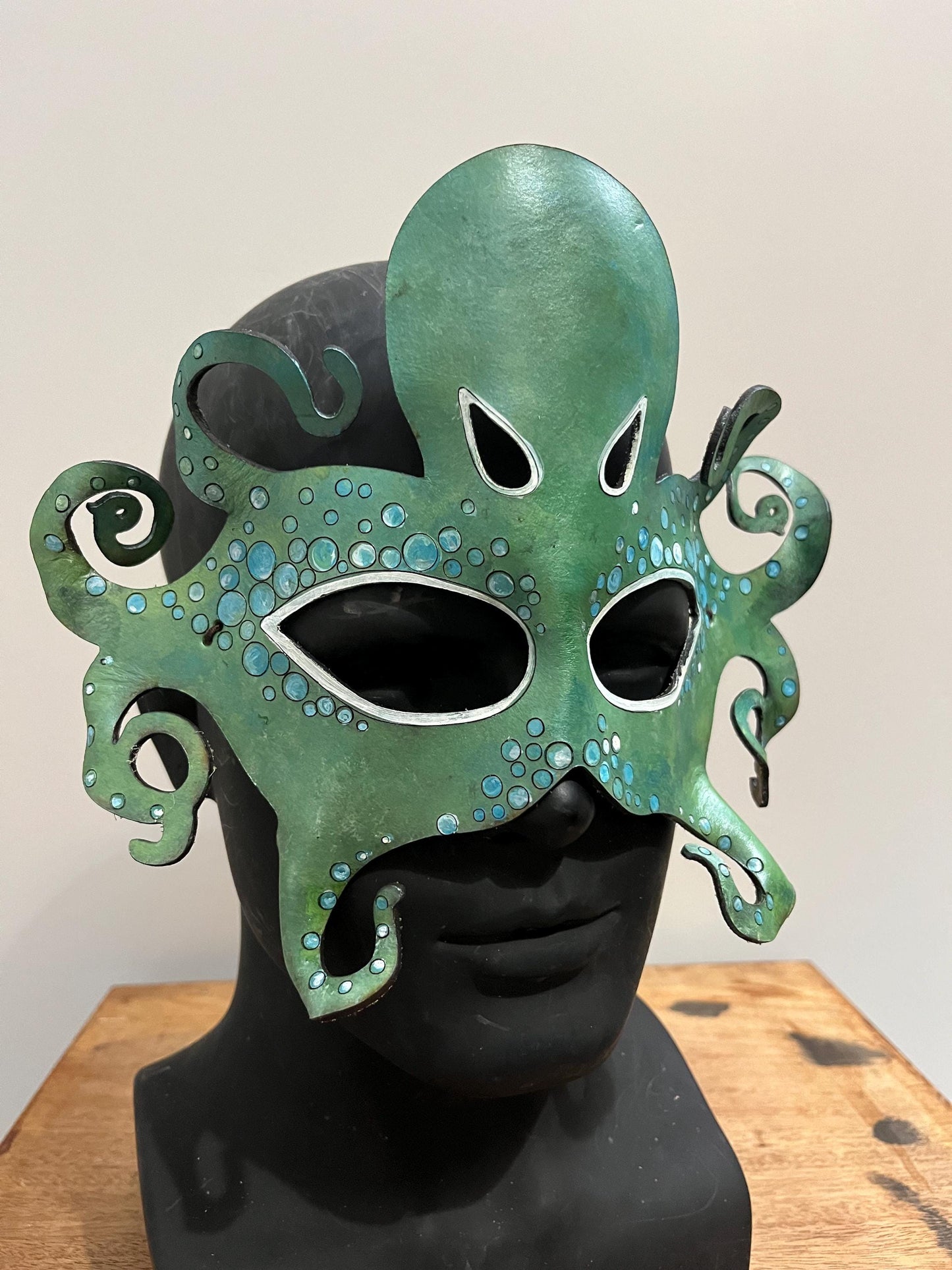 Octopus Spirit Animal Mask – Handmade Leather Sea Creature Mask for Renaissance Fairs, Fantasy Festivals, Masquerade, Halloween Costume