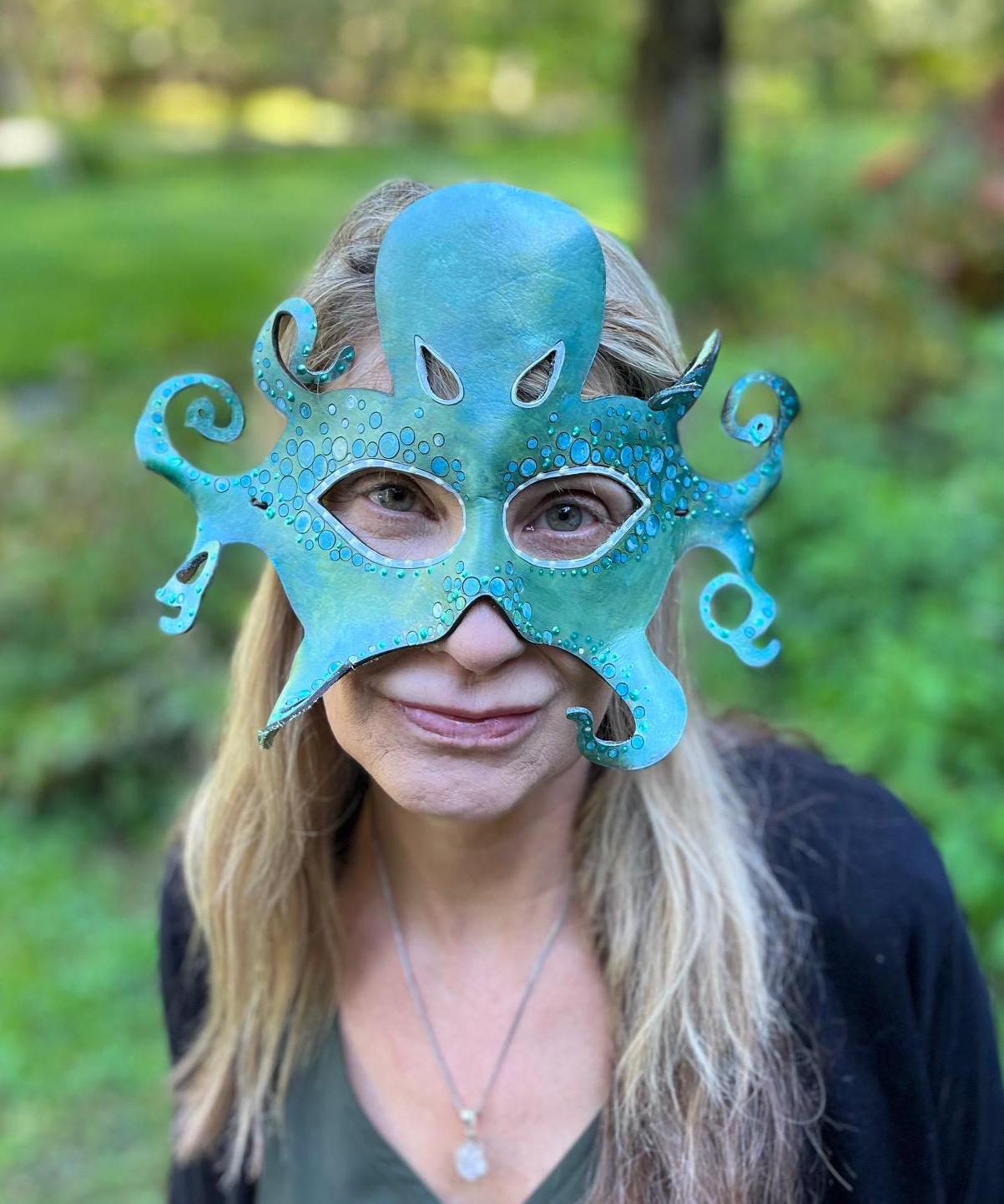 Octopus Spirit Animal Mask – Handmade Leather Sea Creature Mask for Renaissance Fairs, Fantasy Festivals, Masquerade, Halloween Costume
