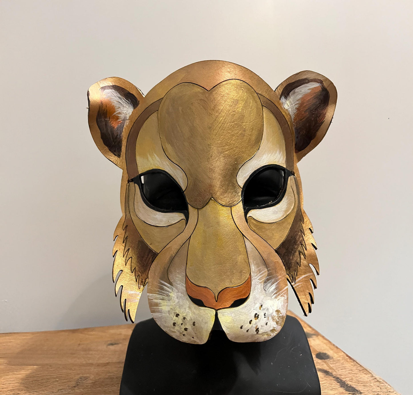 Cougar Handmade Leather Mask for Masquerade / Halloween / Cosplay Masks